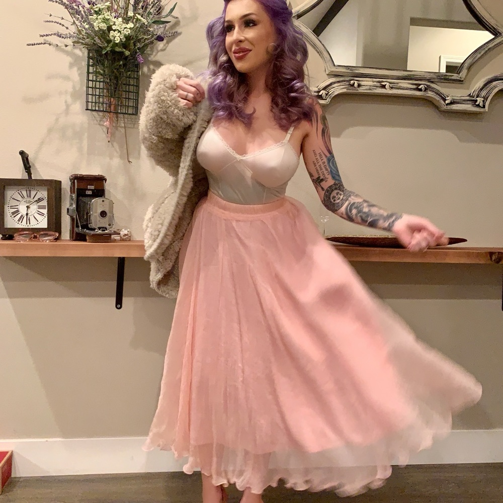Pink flowey skirt